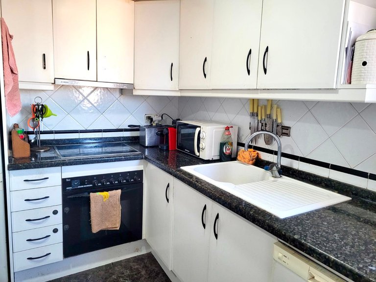 Apartment for Sale in Guardamar Del Segura, Alicante 3