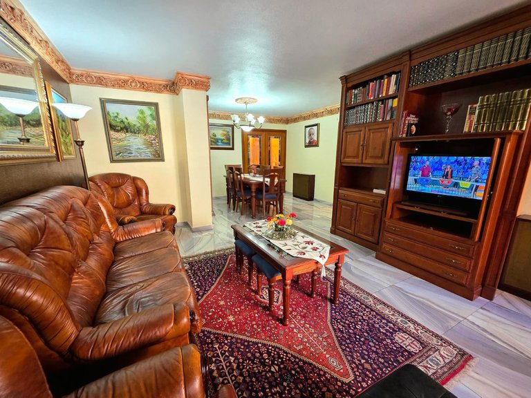 Apartment for Sale in Alicante, Alicante 2