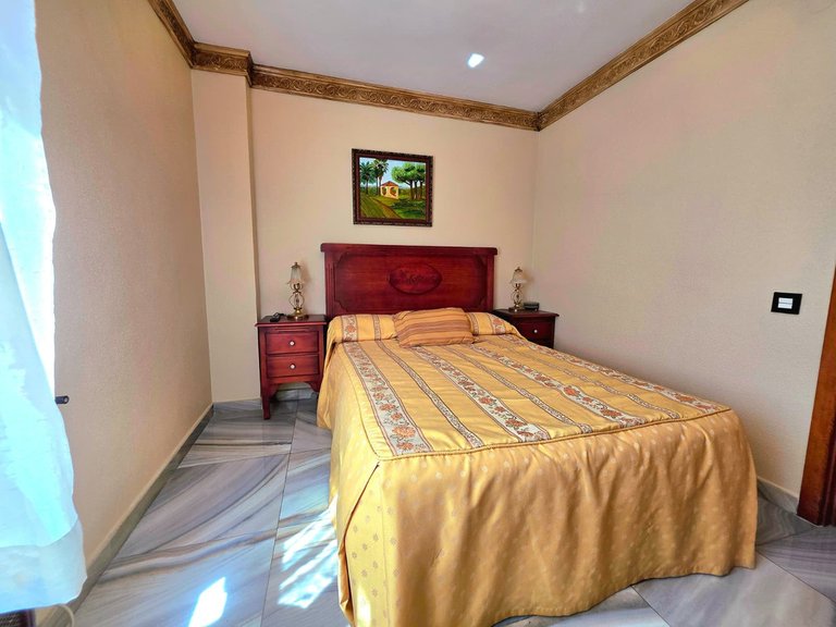 Apartment for Sale in Alicante, Alicante 16