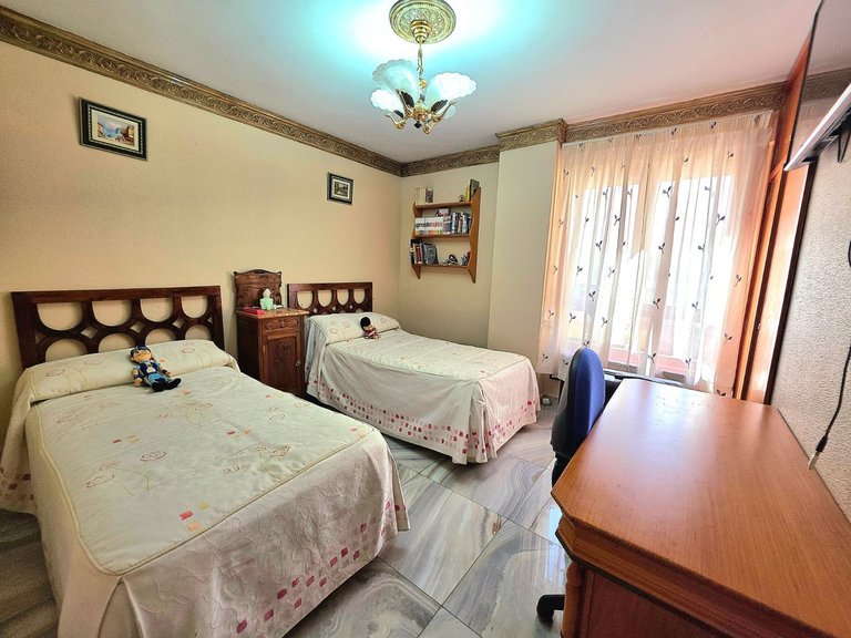 Apartment for Sale in Alicante, Alicante 18