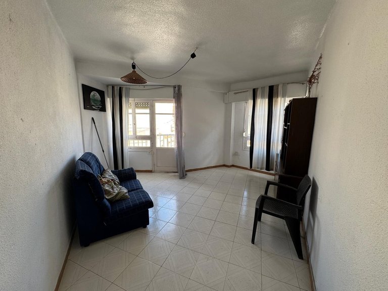 Apartment for Sale in Guardamar Del Segura, Alicante 4