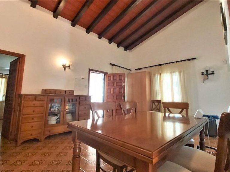 Villa for Sale in Torrevieja, Alicante 11