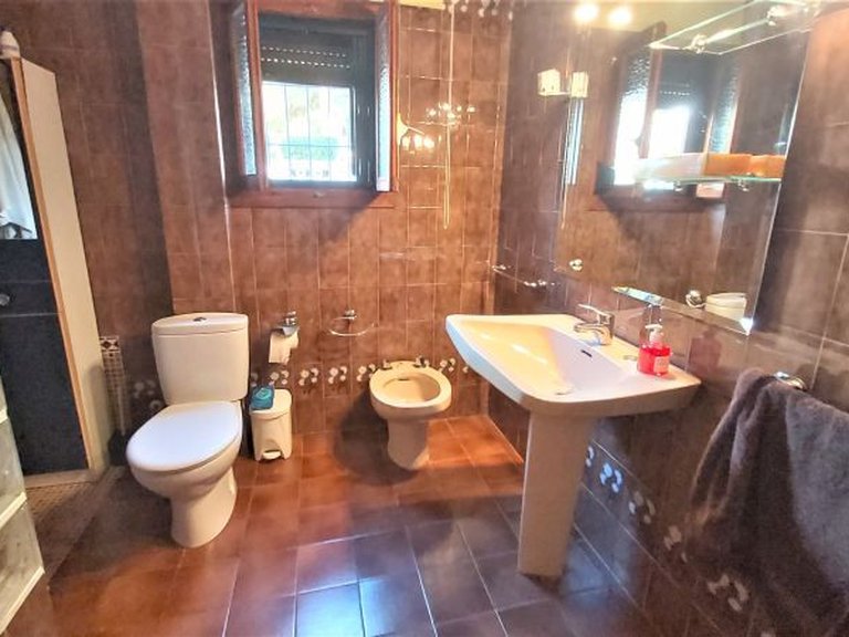 Villa for Sale in Torrevieja, Alicante 18