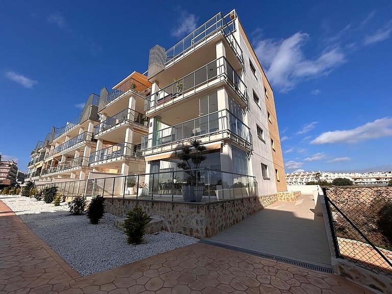 Apartment for Sale in Villamartin, Alicante 35