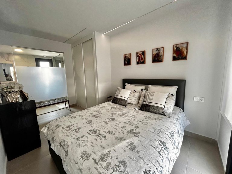 Apartment for Sale in Villamartin, Alicante 22