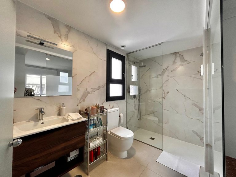 Apartment for Sale in Villamartin, Alicante 32