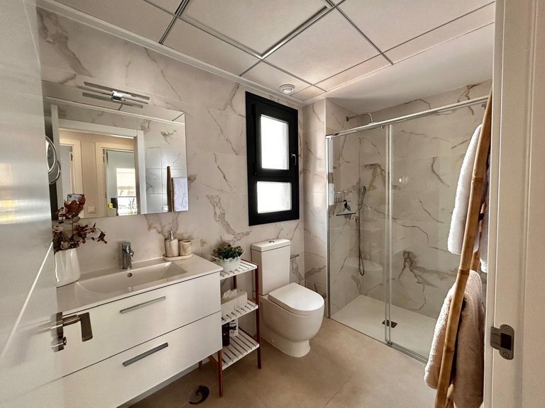 Apartment for Sale in Villamartin, Alicante 34