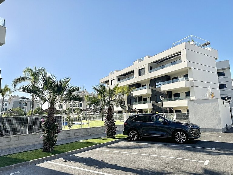 Apartment for Sale in Villamartin, Alicante 36