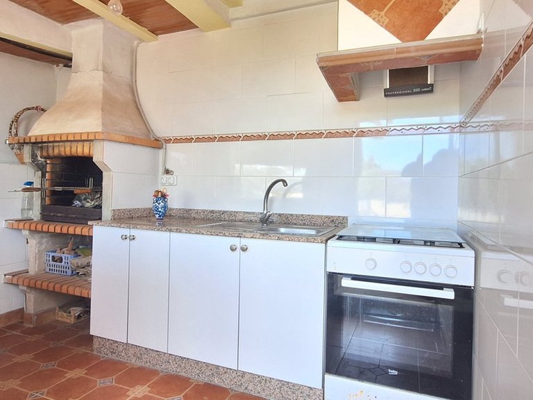 Villa for Sale in Elche, Alicante 2