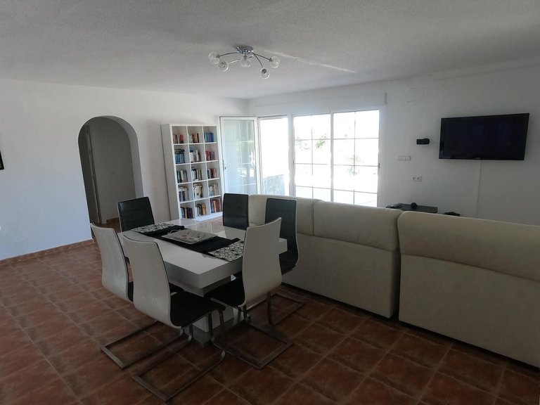 Villa for Sale in Algorfa, Alicante 32