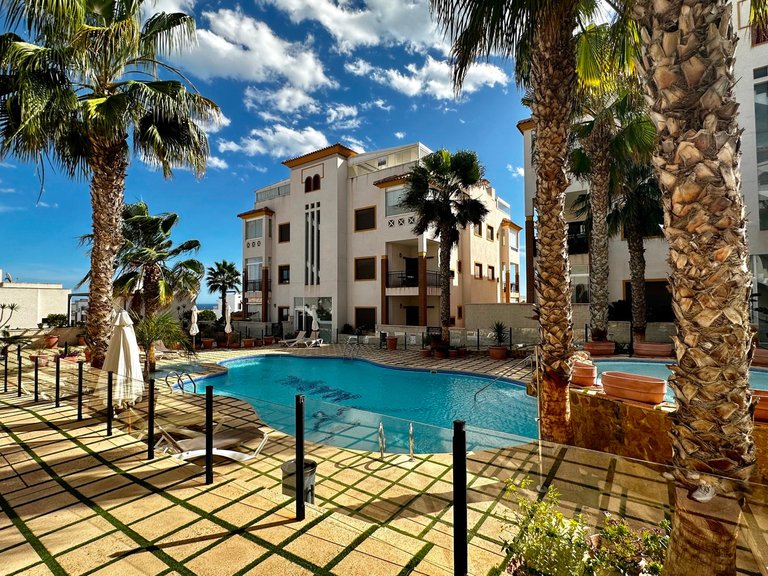 Apartment for Sale in Guardamar Del Segura, Alicante 38