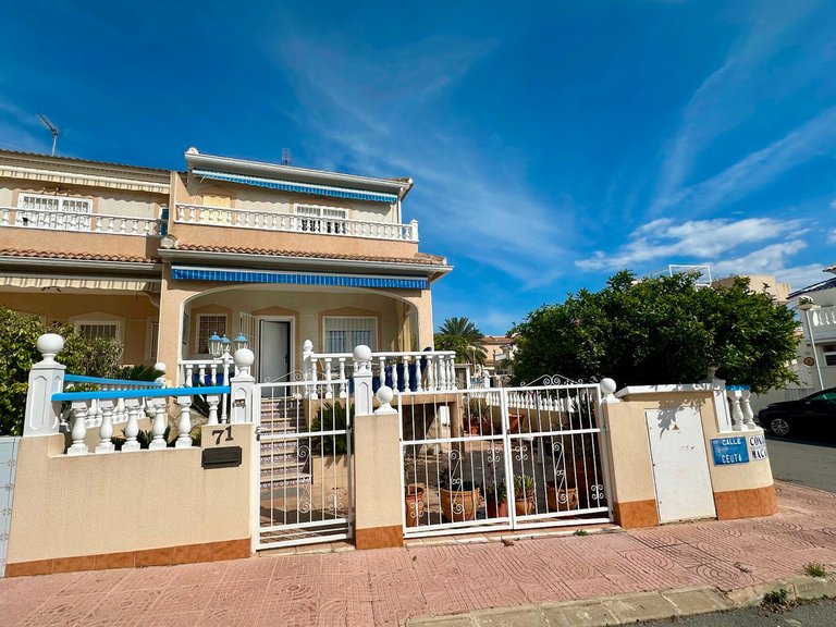 Town House for Sale in Ciudad Quesada, Alicante 1