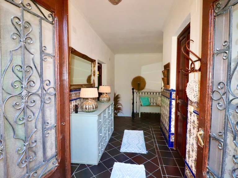 Villa for Sale in Almoradi, Alicante 5