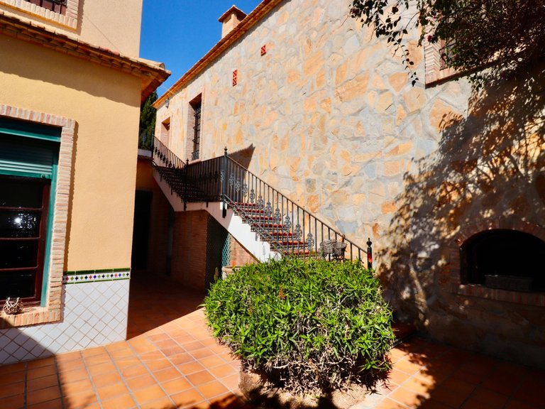 Villa for Sale in Almoradi, Alicante 34