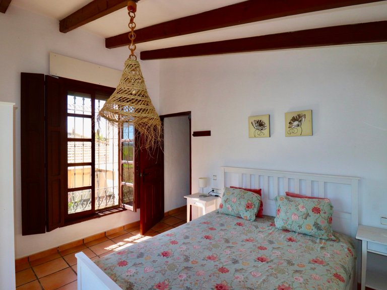 Villa for Sale in Almoradi, Alicante 35