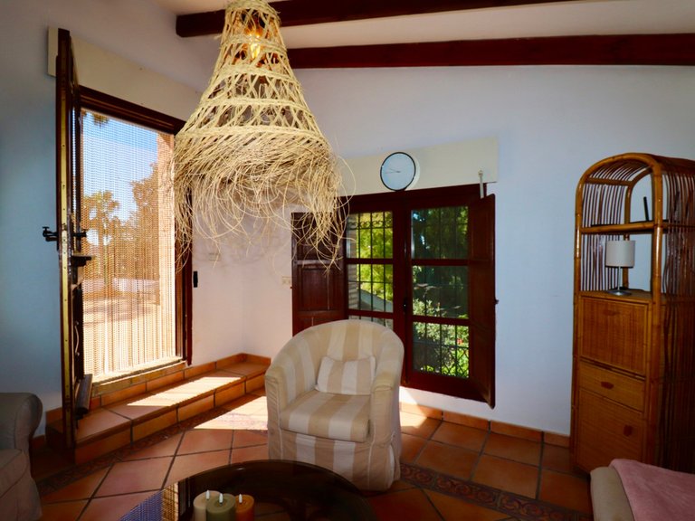 Villa for Sale in Almoradi, Alicante 36