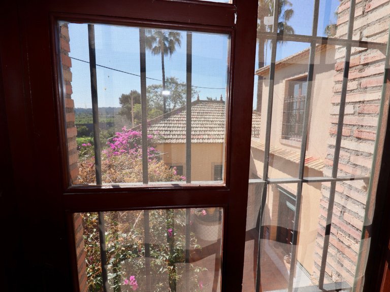 Villa for Sale in Almoradi, Alicante 39