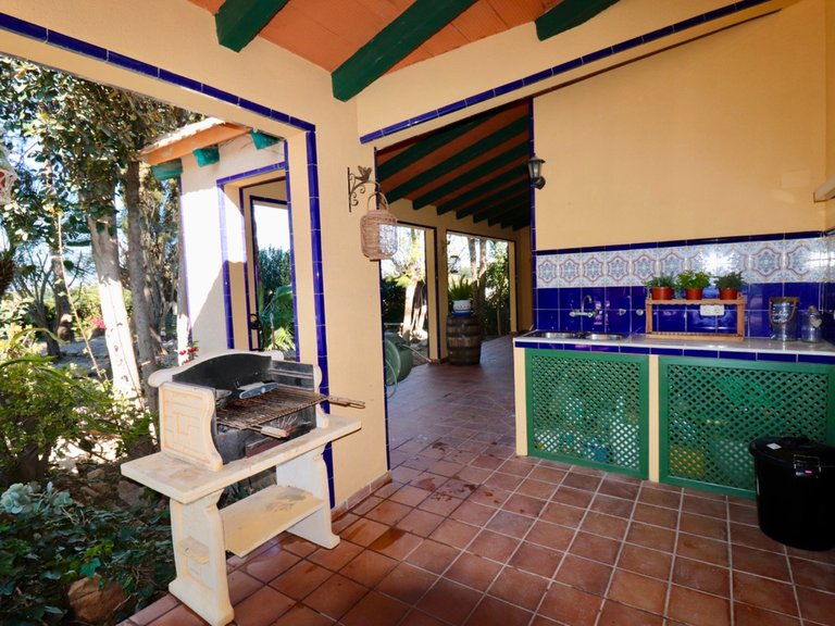 Villa for Sale in Almoradi, Alicante 49