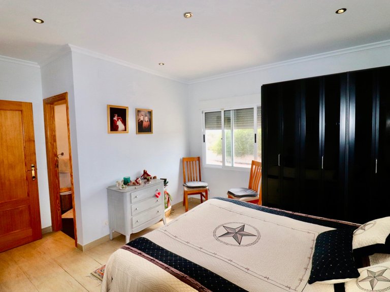 Villa for Sale in Albatera, Alicante 10