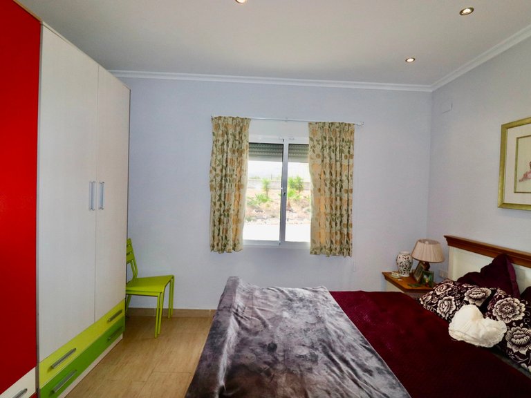 Villa for Sale in Albatera, Alicante 18