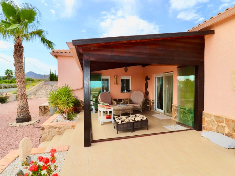 Villa for Sale in Albatera, Alicante 24
