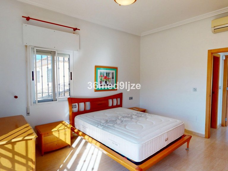 Villa for Sale in Los Alcazares, Murcia 20