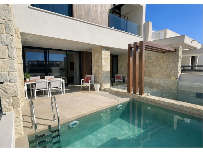 Town House for Sale in Dolores, Alicante 2