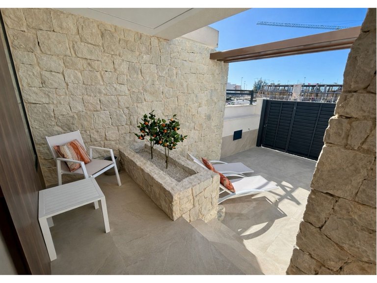 Town House for Sale in Dolores, Alicante 9