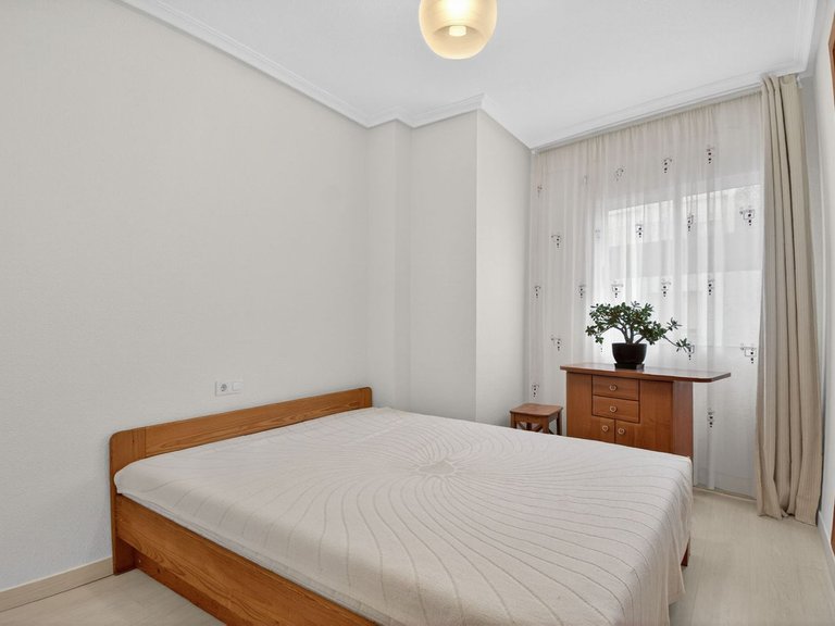 Apartment for Sale in Torrevieja, Alicante 12