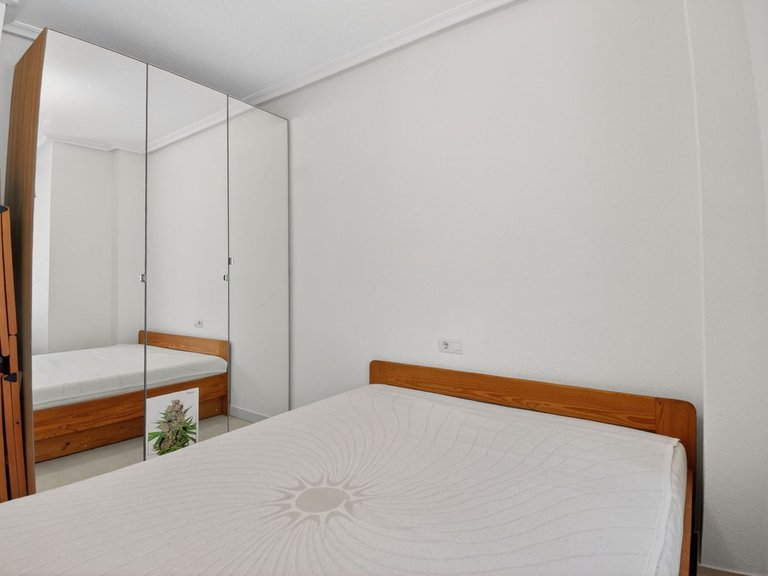 Apartment for Sale in Torrevieja, Alicante 13