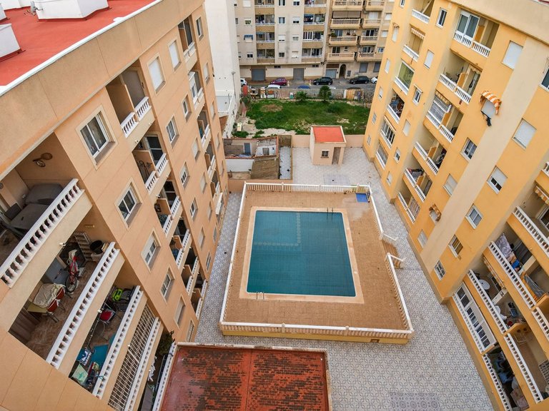 Apartment for Sale in Torrevieja, Alicante 22