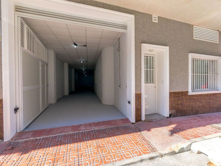 Apartment for Sale in Torrevieja, Alicante 23