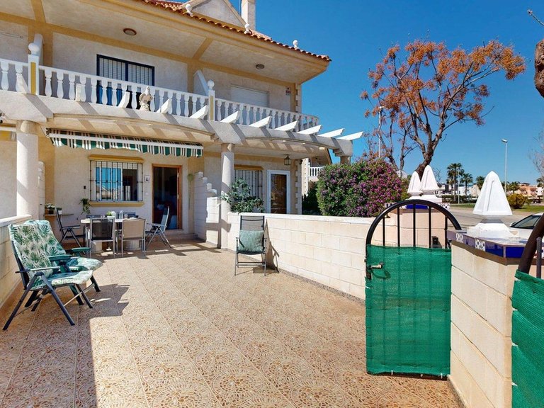 Town House for Sale in Pilar De La Horadada, Alicante 1