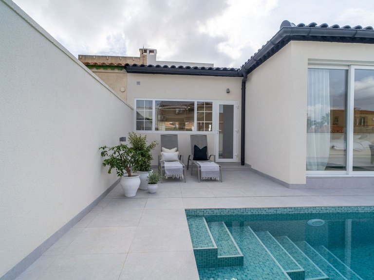 Villa for Sale in Torrevieja, Alicante 30