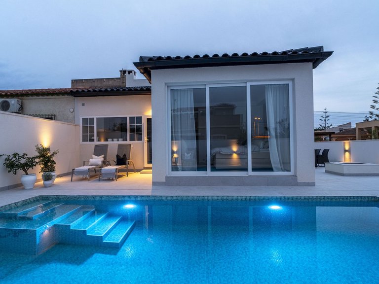 Villa for Sale in Torrevieja, Alicante 33