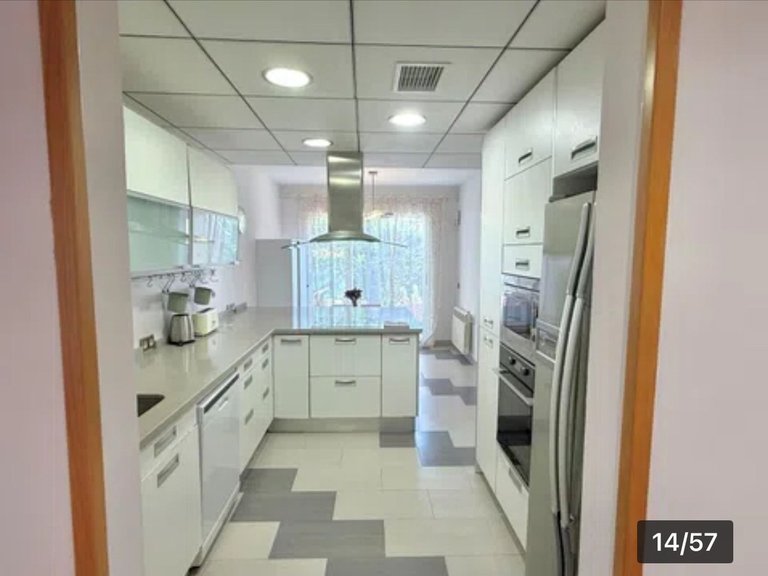 Villa for Sale in Cabo Roig, Alicante 14