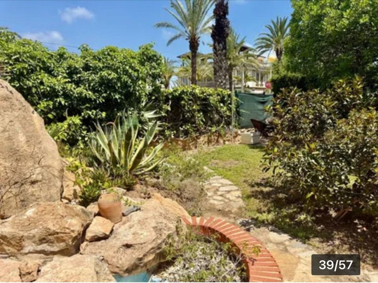 Villa for Sale in Cabo Roig, Alicante 39