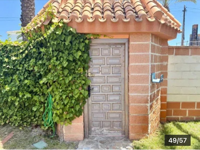 Villa for Sale in Cabo Roig, Alicante 49