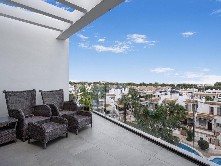 Apartment for Sale in Los Dolses, Alicante 32