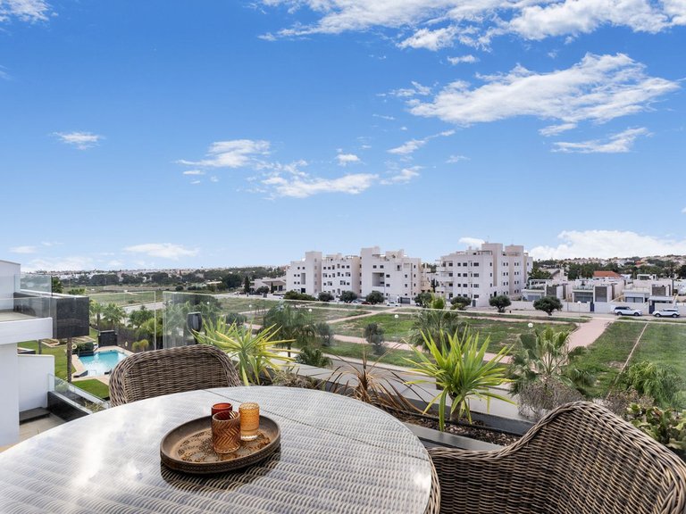 Apartment for Sale in Los Dolses, Alicante 35