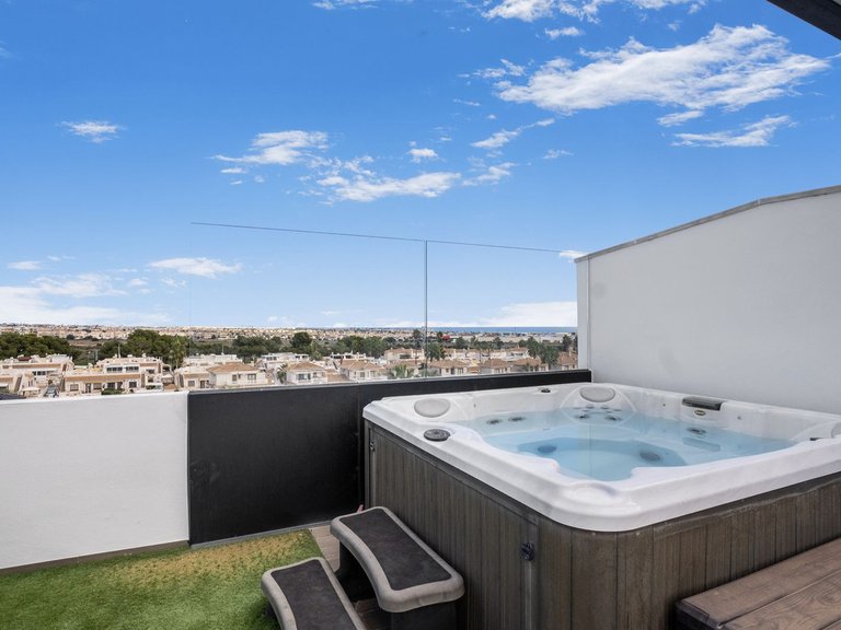 Apartment for Sale in Los Dolses, Alicante 40