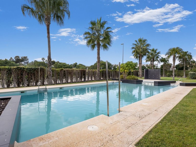 Apartment for Sale in Los Dolses, Alicante 44