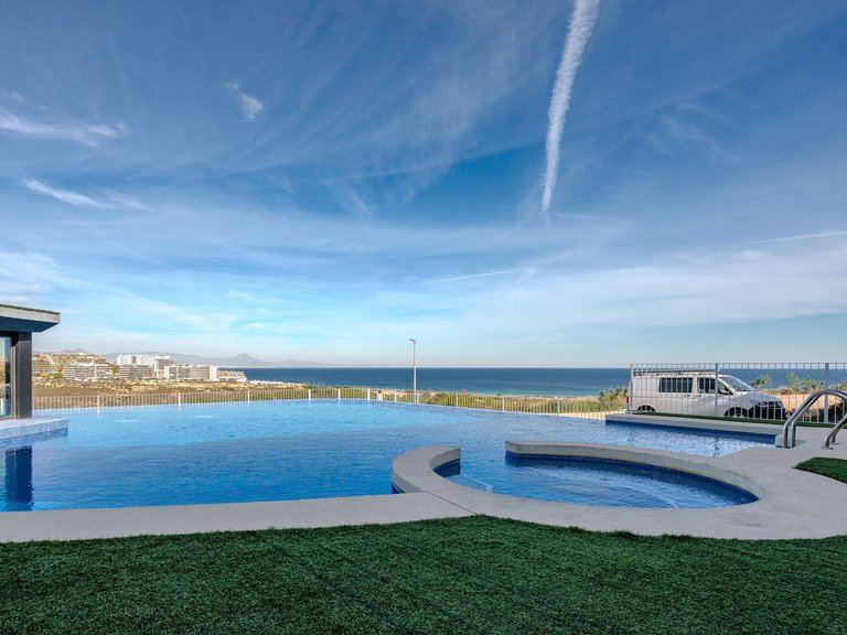 Apartment for Sale in Santa Pola, Alicante 32