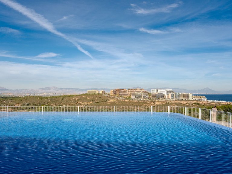 Apartment for Sale in Santa Pola, Alicante 34