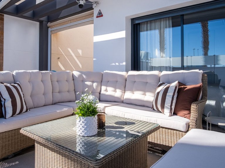 Villa for Sale in Cabo Roig, Alicante 31