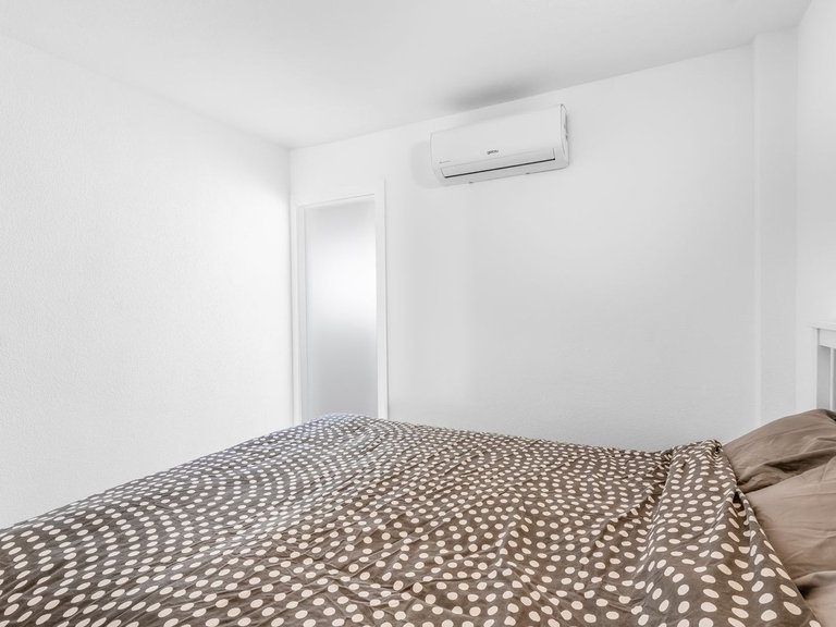 Apartment for Sale in Torrevieja, Alicante 26