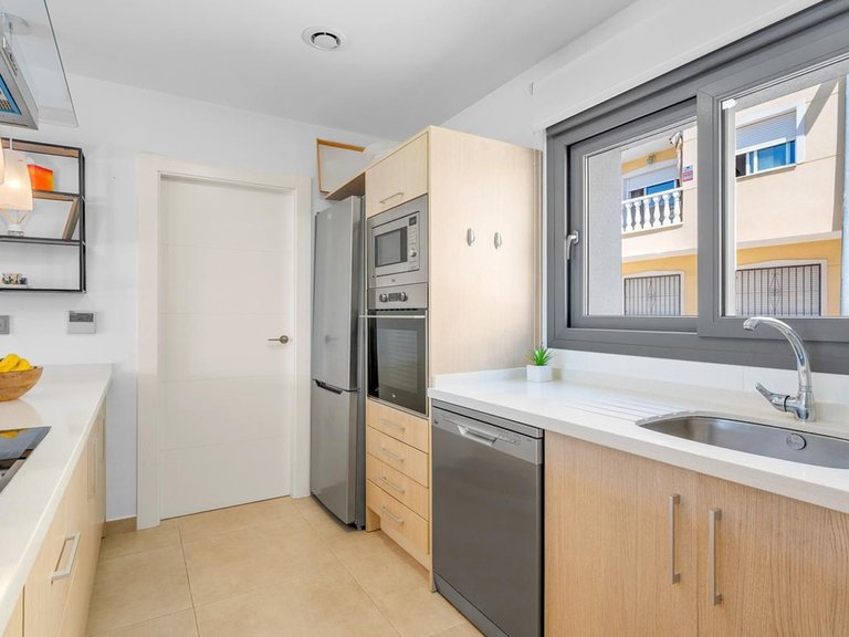 Town House for Sale in Formentera Del Segura, Alicante 7