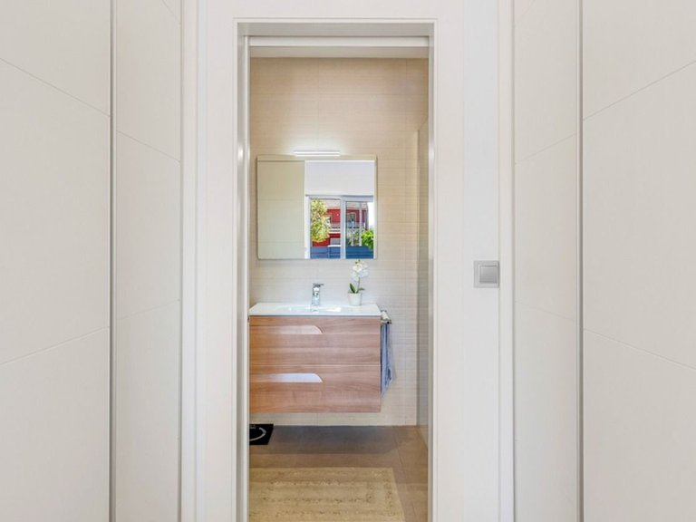 Town House for Sale in Formentera Del Segura, Alicante 12