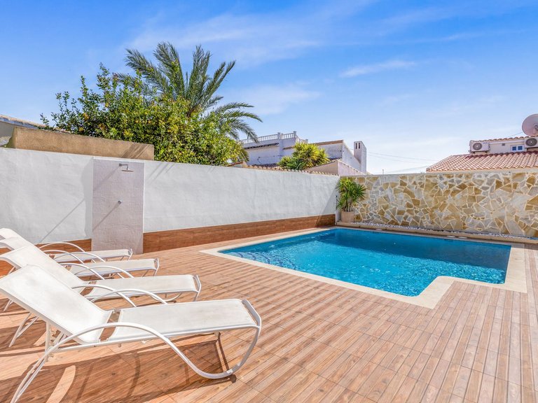 Villa for Sale in La Florida, Alicante 3