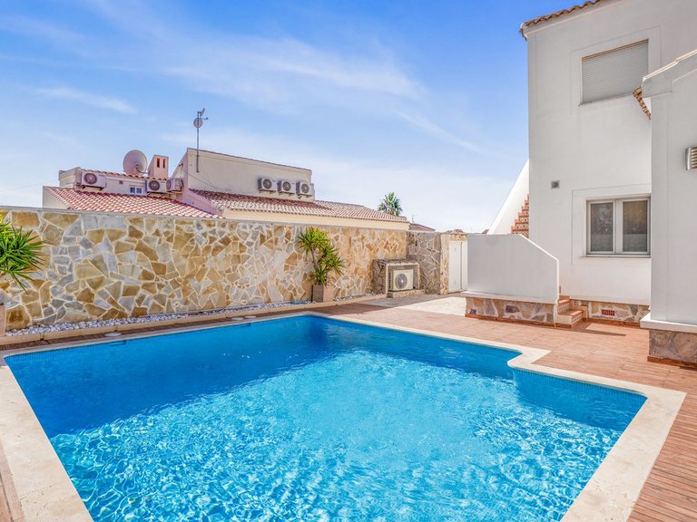 Villa for Sale in La Florida, Alicante 4